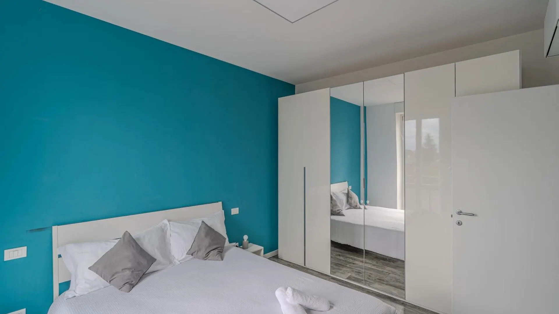 Suite In Centro Bergamo Bgy شقة